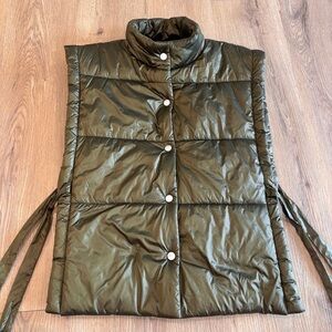 Pilcro Anthropologie Women’s Oversized Packable Puffer Vest Side Ties Green OS